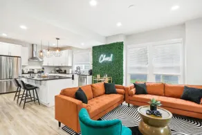 Brew City Inn with Hot Tub | Summerfest House - Image 2