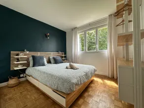 Bright 3 rooms – Tastefully decorated – 2 Balconies - Image 3