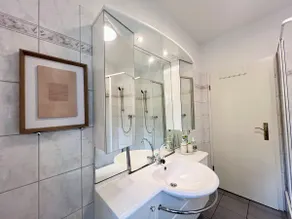 Apartment with queen size beds and terrace - Image 5
