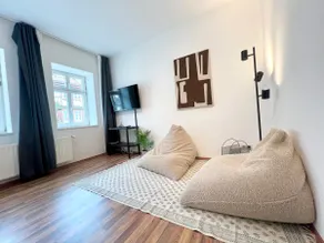 Apartment with queen size beds and terrace - Image 2
