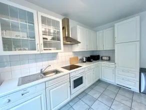 Apartment with queen size beds and terrace - Image 3