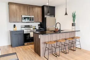 Modern Comfort Haven | Near Downtown - Image 4