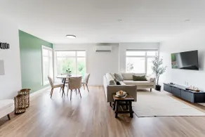 Modern Comfort Haven | Near Downtown - Image 2
