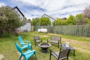NEW Updated Custer Farmhouse 2 blocks from Main St - Image 4