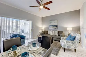 Holiday getaway 15 miles from Disney | 3 suites - Image 2