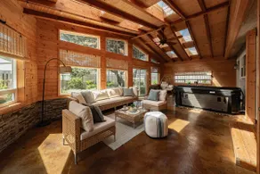 Coastal Haven: Oceanview and Hot Tub - Image 3