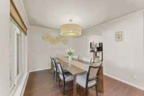 Stunning home near DTWN Austin & Domain - Image 5