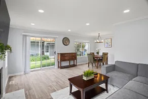 Fully Renovated and Updated Home - Image 5