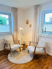 Cozy & comfortable apartment with balcony - Image 3