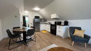 Little Country Loft near Morden/Stanley, MB - Image 2