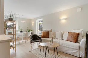 New and Urban Apartment, centrally located close to nature - Image 2