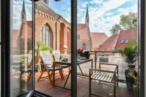 St. Peter's Apartment - Image 2