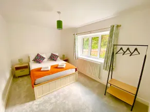 Entire Home in Torbay - Image 4