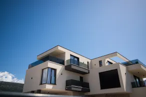 Villa Amare Apartments - Image 2