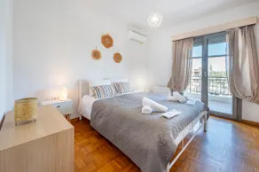 City Calm House - Image 2