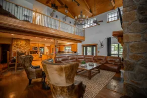 Luxury Ranch Estate On River - Image 4
