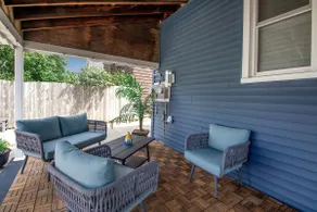 Kenmore Luxury Loft- 20 min to Niagara Falls - Image 4