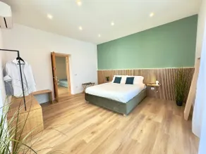 Beautiful apartment in the center - Castle view - Image 4