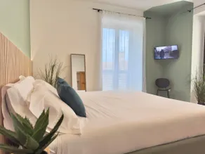 Beautiful apartment in the center - Castle view - Image 2
