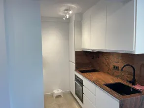 Totally renovated studio apartment near the beach - Image 3
