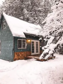 The Shire @ Packwood |Mt.Rainier|Hike|Ski|Soak - Image 2
