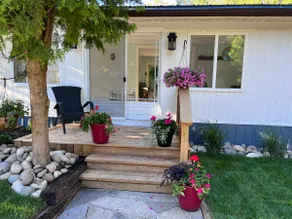 Beachy Bungalow - The Fox Den - Image 5