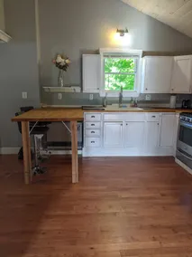 1 bedroom apartment with view - Image 4
