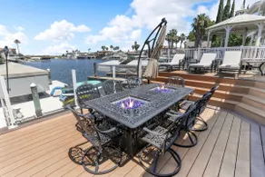 Luxury 5BR Waterfront Getaway | Spa, Gym, Dock - Image 1