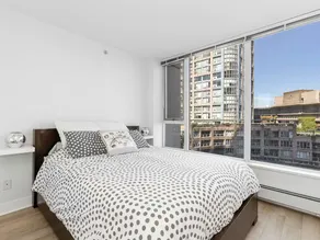 RARE-4BD/3BTH CityTownHouse W-Rooftop ~Hottub/Pool - Image 3