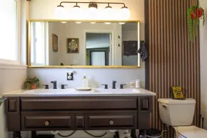 Historic Stay at Former Home of 6xCamarillo Mayor - Image 3