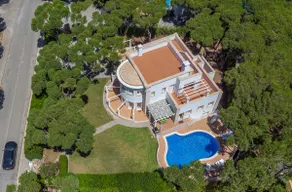 House of charm with private pool - Image 2