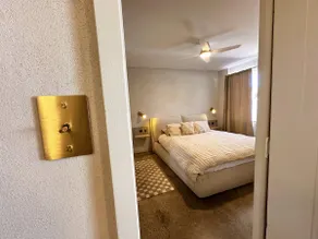 Tropic Court Beach Escape - Image 3