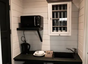 Family room/connected rooms with kitchenette - Image 2