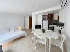 Downtown apartment - Image 5
