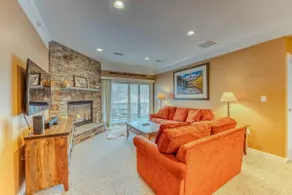 Great family getaway, 2 pools, hot tub, central AC - Image 5