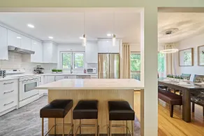 Chinook Luxe Entire Home• Free Banff Pass - Image 4