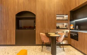 Jais Home-Moon Apartment Old Town - Image 4