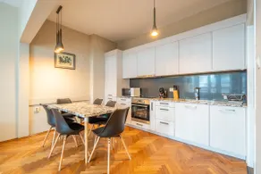 3BR Prime Location Wonderful Spacious Apt. - Image 5