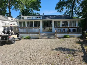 Serene Campground Getaway - Image 4