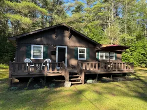 Mossy Bear Retreat - Image 4