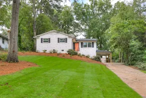 Come Stay @ Apricot Lane - featured in Golf Week! - Image 2