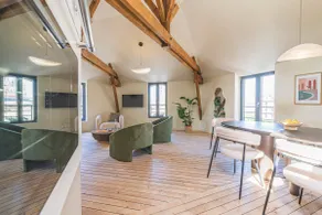 Apartment with cathedral view in the heart of Reims - Image 4