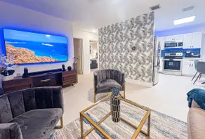 Modern Fort Lauderdale Home near airport/Cruise - Image 2