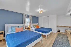 4 BDRM Beach House - two blocks from North beach - Image 5