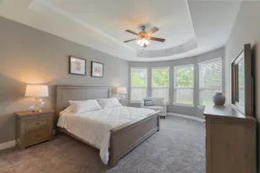 NEWLY furnished 4bdr/3bath home! - Image 5