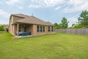 NEWLY furnished 4bdr/3bath home! - Image 4