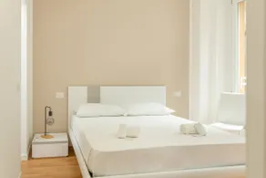 ArtStay Exclusive Apt Central Station - Image 2