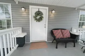 Beautiful 3/2 Family Home - Image 4
