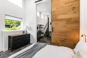 Cozy Condo-Close to Alki Beach! - Image 3