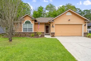 Family-Friendly Weston House with Fenced Backyard - Image 2